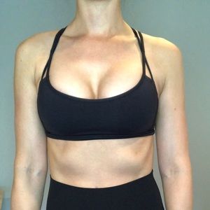 Lululemon bra size 4